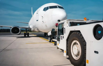 国际空运一般多少钱？2025年国际空运费用组成