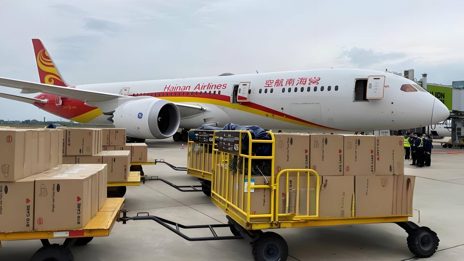 空运到美国多少钱一公斤？2026年更新费用明细与省钱指南